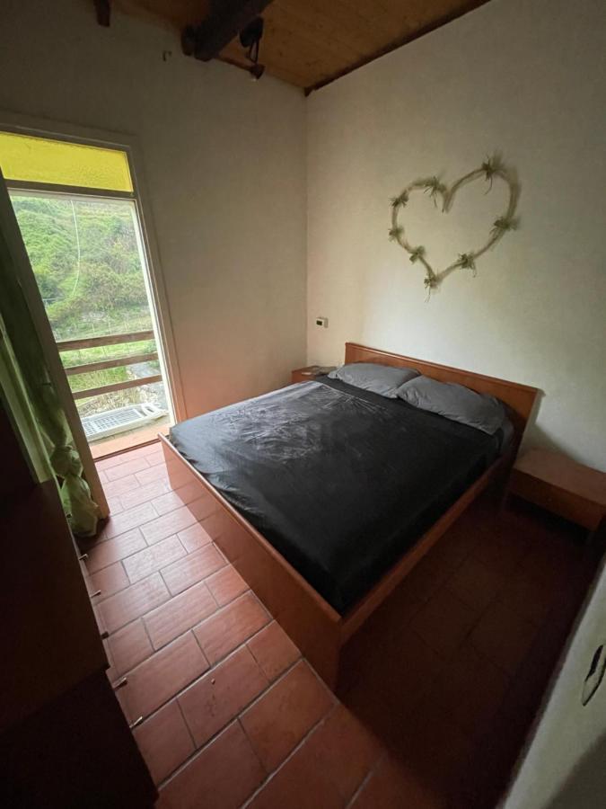 Vernazza • Stazione 5 Terre Apartment Bagian luar foto