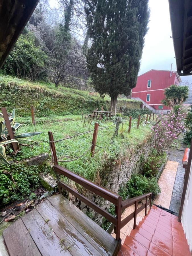 Vernazza • Stazione 5 Terre Apartment Bagian luar foto