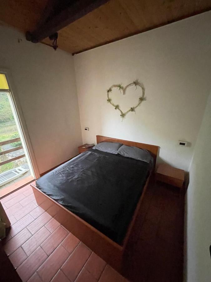 Vernazza • Stazione 5 Terre Apartment Bagian luar foto